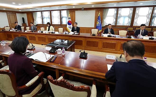 이주호 대통령 권한대행 부총리 겸 교육부 장관이 12일 서울 종로구 정부서울청사에서 열린 제21대 대통령선거 대비 공명선거 관계장관 회의에서 발언하고 있다. 2025.5.12 (ⓒ뉴스1, 무단 전재-재배포 금지)