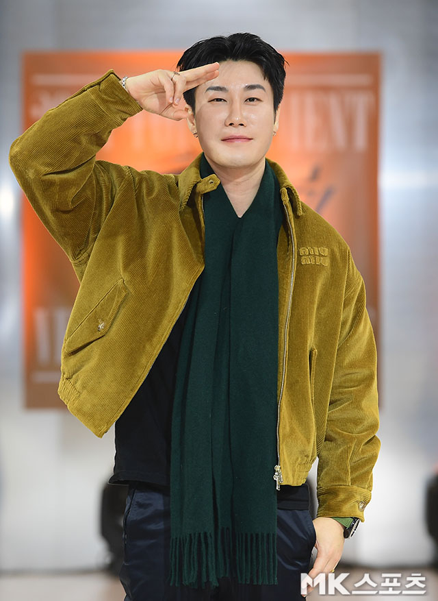 중국 출신 가수 레타(RETA)는 지난 3월 소속사 페임어스엔터테인먼트 대표인 산이를 비롯해 소속사 관계자 정모씨를 공동주거침입 및 공동재물은닉 등 혐의로 고소했다. / 사진 = 김영구 기자
