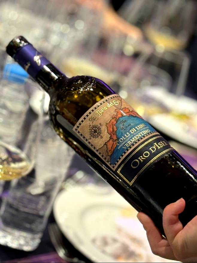 칸티네 페데리치 라 바이아 델 솔레 오로 디제.