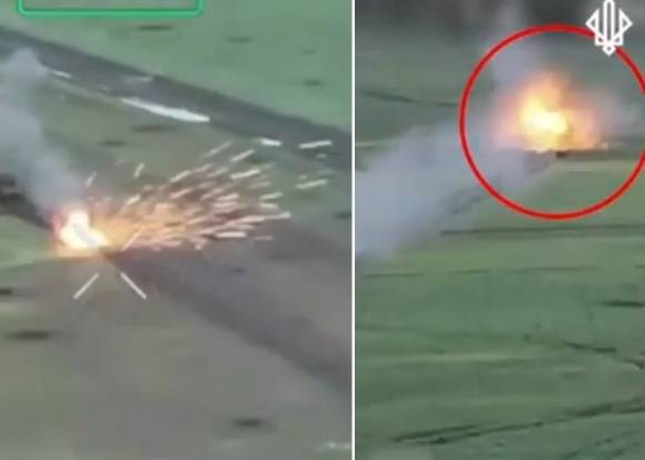 우크라이나 도네츠크주(州) 포크롭스크에서 우크라이나 방위군의 공격을 받은 러시아군 전차가 폭발하고 있다. 우크라이나 방위군 제3작전 스파르탄 여단 제공