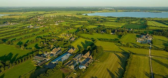 네덜란드 프리슬란트주 북부 지역의 모습. 생울타리와 호수, 늪지대 등이 보존돼 있다. 북프리지아숲 자연경관보존협회 제공