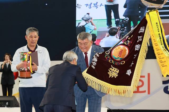 경북 예천군이 제63회 경북도민체육대회에서 금메달 17개를 획득하며 군부 종합 2위에 차지했다. 사진 예천군청 제공