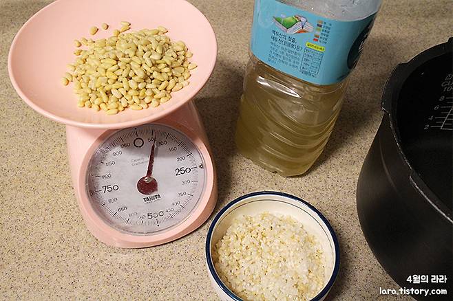 잣 불린쌀 육수