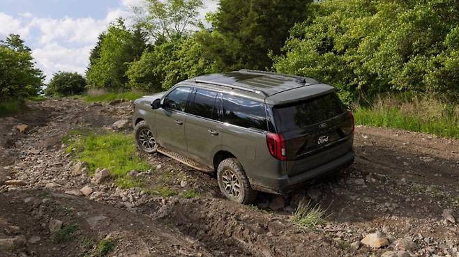 포드 익스페디션