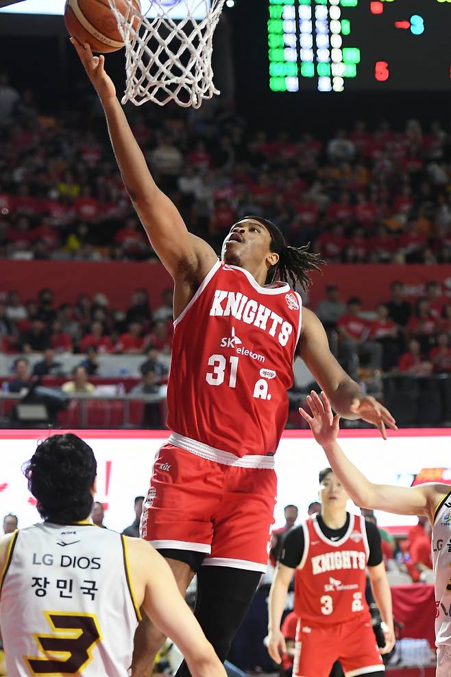 힉스는 슈퍼 서브였다. 사진제공=KBL