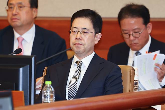 손준성 대구고검 차장검사(검사장)가 13일 서울 종로구 헌법재판소에서 열린 고발사주 의혹 탄핵심판 첫 정식 변론기일에 출석해 있다. /뉴스1