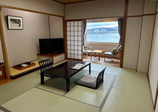 7bec837ec1f71efe23eef090349c706bc8af0b25240a6cf36f61c66400692df1547188b71461e312d9759473aeaefc529e39ddbf