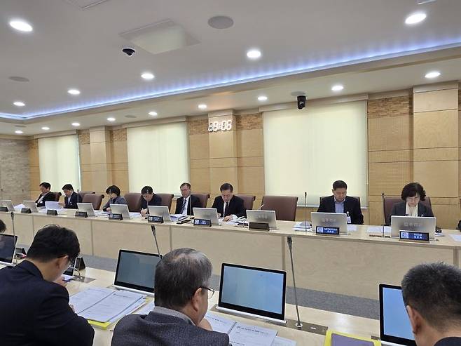 홍천군은 최근까지 비상경제대책추진단 회의를 4차례 개최, 분야별 대응 방안을 마련했다. 홍천군 제공