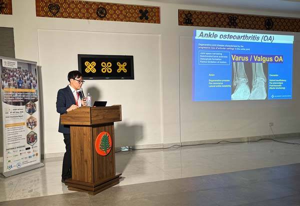 일산백병원 정형외과 최준영 교수가 ‘AGSM 2025'에 초청받아 족부족관절 수술의 최신지견을 발표했다./사진=일산백병원 제공