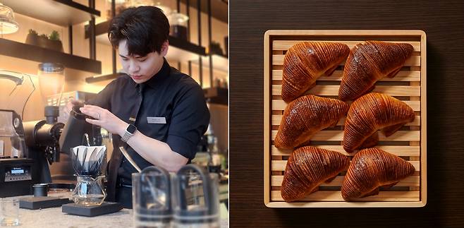 ‘The 22 남대문 베이커리’의 이정인 헤드 바리스타가 필터 커피를 내리고 있다. 오른쪽 사진은 시그니처 메뉴 남산 크루아상. 백종현 기자, 코트야드 메리어트 서울 남대문