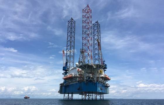 자켓, 탑사이드가 설치될 베트남 15-1/05 광구 전경. SK 이노베이션 제공