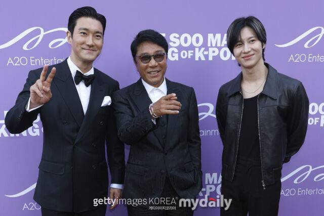왼쪽부터 그룹 슈퍼주니어 멤버 겸 배우 최시원, 프로듀서 이수만, 샤이니 멤버 태민 / 게티이미지코리아