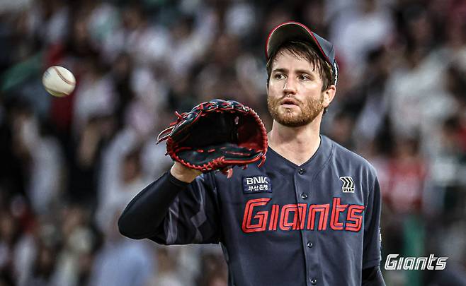 롯데 외인 좌완 찰리 반즈. 롯데 자이언츠