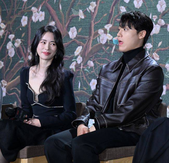 [OSEN=지형준 기자]배우 임지연, 이도현, 송혜교가 간담회를 하고 있다. 2022.12.20 /jpnews@osen.co.kr