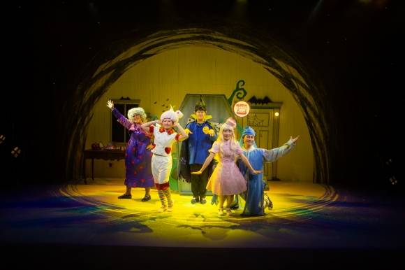 서울 노원어린이극장의 ‘드라랄라 치과’ 무대.   노원구 제공