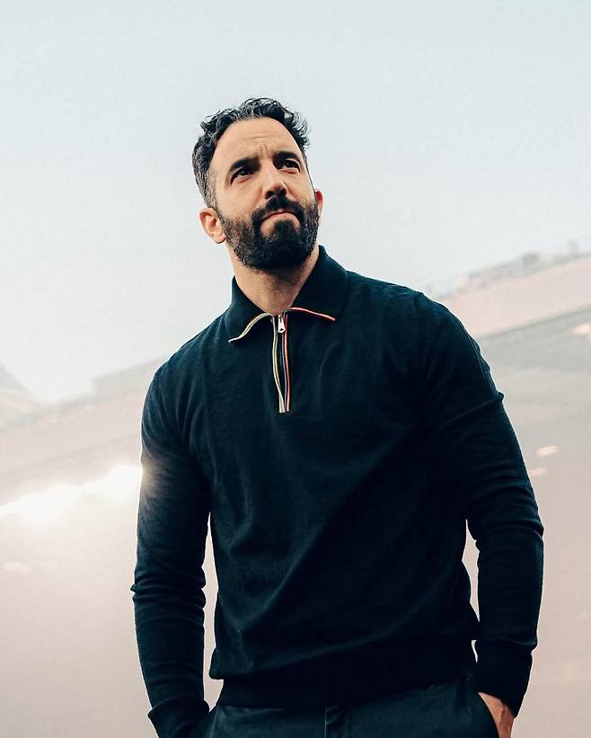 후벵 아모림 맨유 감독이 자신의 자리까지 걸고 사라진 선수단의 ‘위닝 멘탈리티’를 강하게 질타했다. 결국 대대적 리빌딩을 수뇌부에 요구하기 위한 선택으로 보인다. 사진출처｜맨체스터 유나이티드 SNS