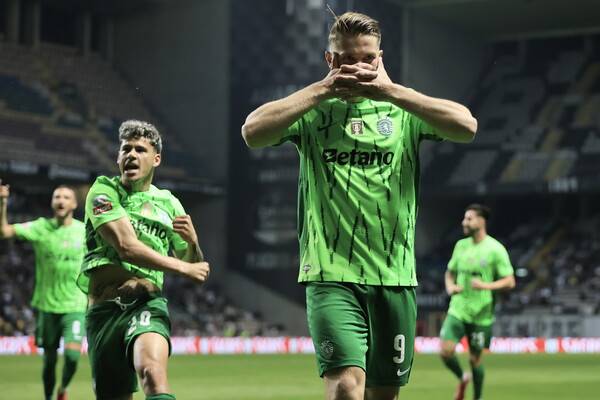 ▲ 스포르팅CP 공격수 빅토르 요케레스는 올여름 이적 시장 뜨거운 감자다. ⓒ연합뉴스/EPA/AFP/REUTERS