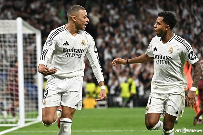 킬리안 음바페(왼쪽)와 호드리구. /AFPBBNews=뉴스1