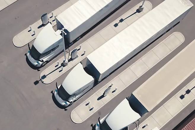 테슬라 전기 트럭 세미