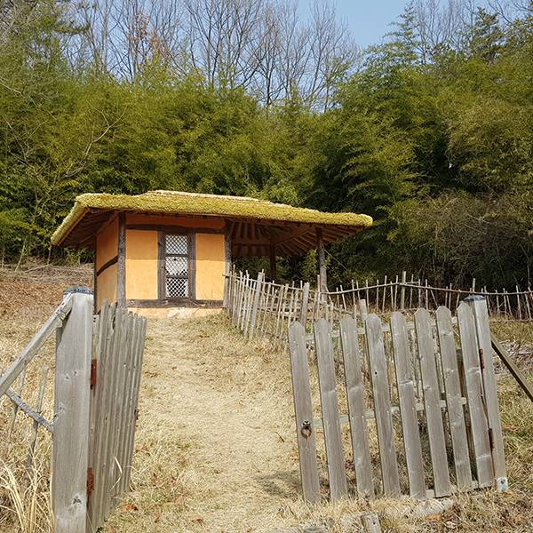 정도전 유배지, 초가