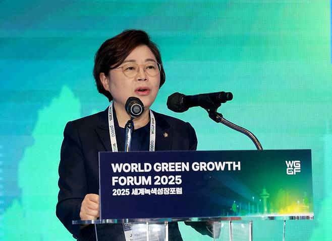 김정재 국회의원이 축사하고 있다.