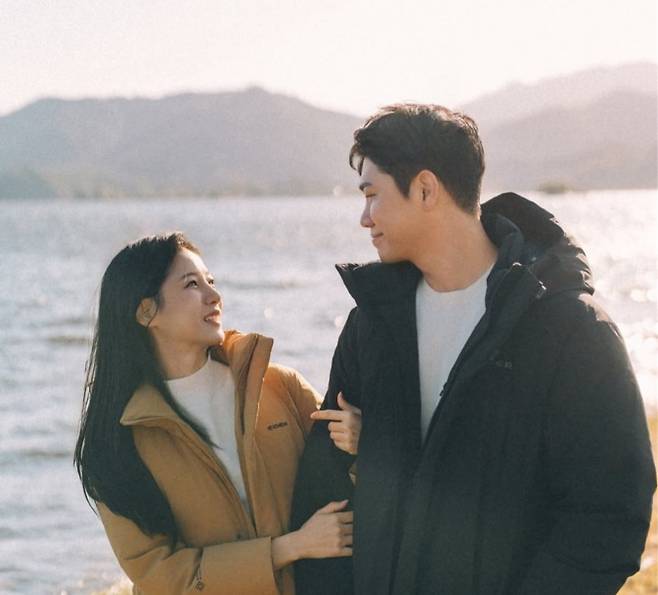 나는솔로 22기 옥순♥경수 부부 됐다 (사진: 22기 옥순 SNS)