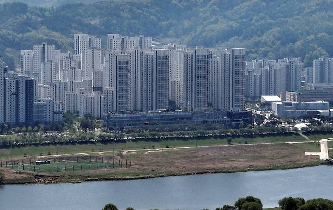 지난달 25일 세종시 아파트 모습. /연합뉴스