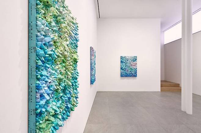 Courtesy of the artist and Perrotin *재판매 및 DB 금지