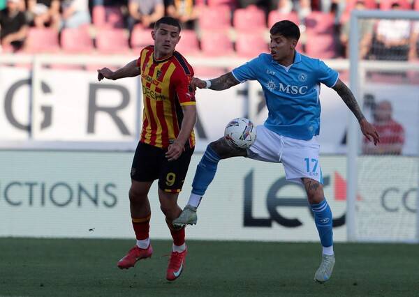 ▲ 나폴리 멀티 수비수 마티아스 올리베라의 토트넘 홋스퍼 이적설이 퍼졌다. ⓒ연합뉴스/AFP
