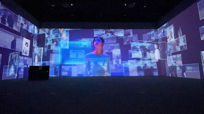 "같은 시간 속의 선율" (오사카=연합뉴스) 차대운 기자 = 13일 일본 오사카에서 개최 중인 '2025 오사카 간사이 엑스포' 한국관에서 '같은 시간 속의 선율" 전시관 영상물이 상영되고 있다. 2025.5.14
cha@yna.co.kr