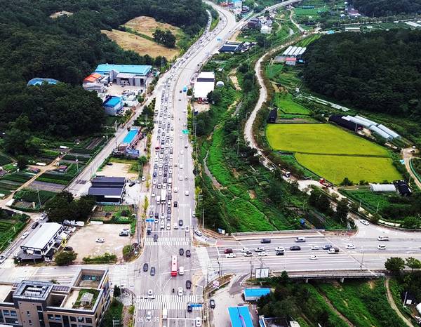 의정부시 의정부성모병원 앞 병목구간. 2025.5.15 /의정부시 제공