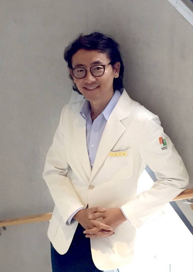 전우현 원장 | 출처: 감꽃요양병원 전우현 원장