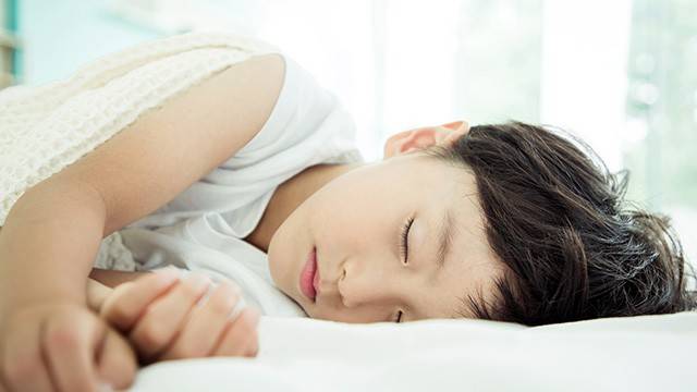 아데노이드 비대증은 코골이, 입호흡 등의 증상을 동반한다｜출처: 클립아트코리아