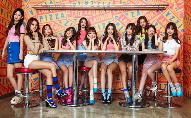 아이오아이, 데뷔 10주년 기념 ‘재결합설’... “들은 바 없다” (출처: 아이오아이 프로필)