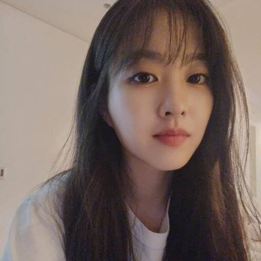 박보영_20250515_211700_974.jpg 30대남녀 3대 3 미팅이 잡혔는데 남자 1명이 부족하다고 와달라고 한다면 간다vs안 간다