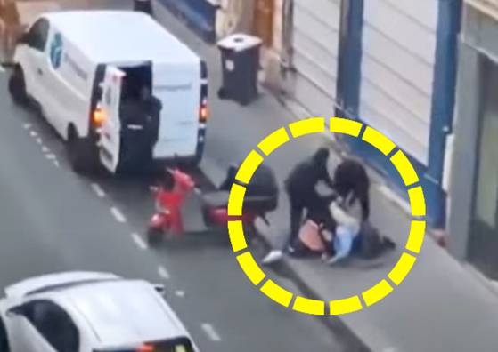 지난 13일(현지시간) 프랑스 파리 11구에서 복면을 쓴 괴한들이 몸값을 노리고 암호화폐 기업가의 가족에 대한 납치를 시도하고 있다. 사진 프랑스24 유튜브 캡처