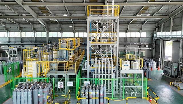 동성화인텍 울산 영남공장 소화약제 냉매 회수정제 설비. 사진=동성화인텍