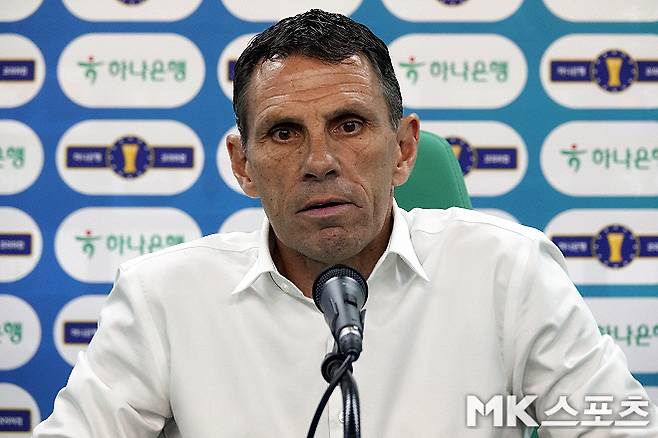 전북 현대 거스 포옛 감독. 사진=이근승 기자