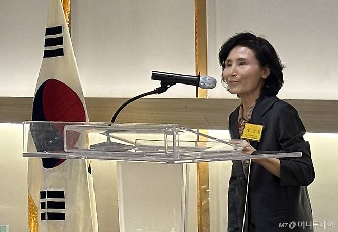 (서울=뉴스1) 이재명 기자 = 김문수 국민의힘 대통령 후보 부인 설난영 여사가 14일 서울 강남구 더리버사이트 호텔에서 열린 대한민국을 사랑하는 호남미래포럼 조찬포럼에 참석해 인사말을 하고 있다. (독자 제공. 재판매 및 DB 금지) 2025.5.14/뉴스1  Copyright (C) 뉴스1. All rights reserved. 무단 전재 및 재배포,  AI학습 이용 금지. /사진=(서울=뉴스1) 이재명 기자