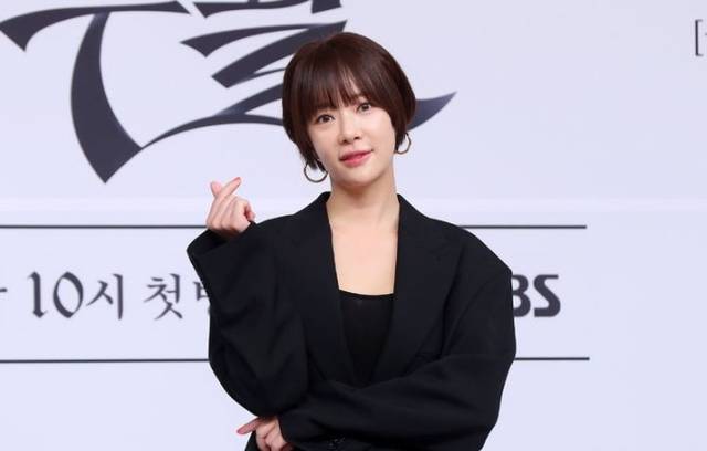 배우 황정음. 뉴시스