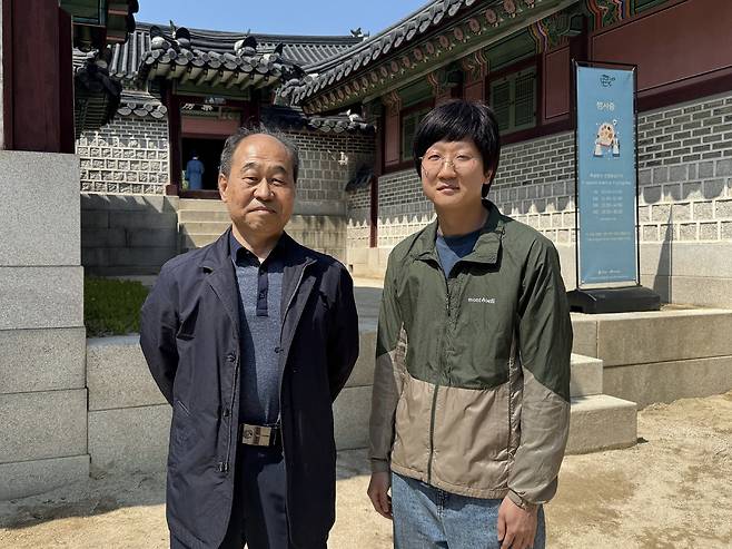 권영진, 남진우 칠장 이수자. 이정아 기자