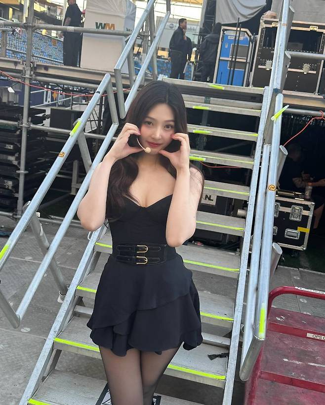 사진=레드벨벳 조이 소셜미디어