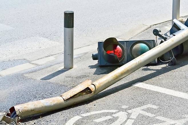 공공시설물 파손