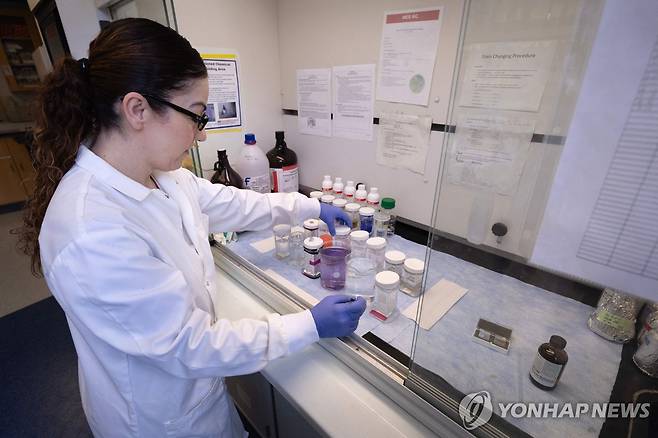 미 시카고 일리노이대의 한 연구소  [AFP 연합뉴스 자료사진. 재판매 및 DB 금지]