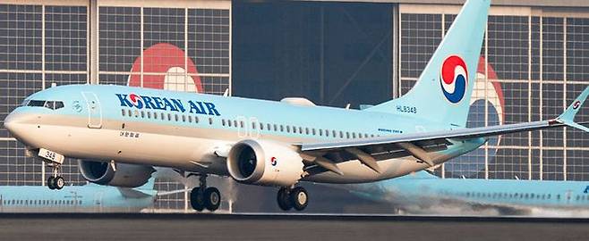 활주로 이륙하는 대한항공 여객기 모습.ⓒ대한항공 제공