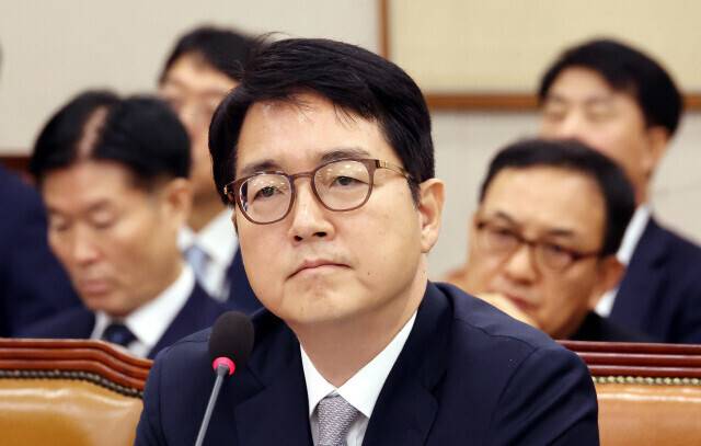 심우정 검찰총장이 지난해 10월 국회에서 열린 법제사법위원회의 대검찰청 대상 국정감사에 출석해 의원들의 질의에 답하고 있다. 김경호 선임기자 jijae@hani.co.kr