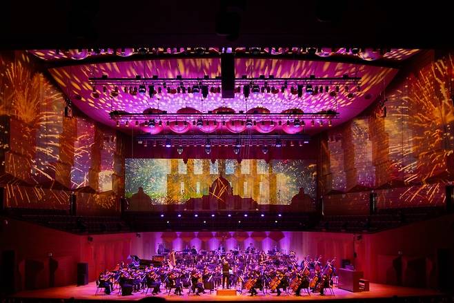 SM클래식스와 서울시립교향악단 협연 사진 (화면출처=SM엔터테인먼트)