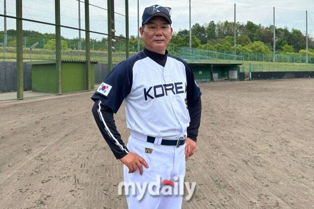 경기 의정부경민유소년야구단 유영대 감독./효고현(일본)=노찬혁 기자