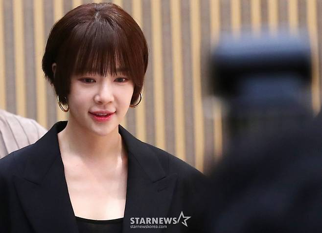 배우 황정음이 27일 오후 서울 양천구 목동 SBS 사옥에서 진행된 금토드라마 '7인의 부활' 제작발표회에 참석하고 있다.  '7인의 부활'은 리셋된 복수의 판, 다시 태어난 7인의 처절하고도 강렬한 공조를 그린 작품이다. 오는 29일 첫 방송. 2024.03.27 /사진=김창현