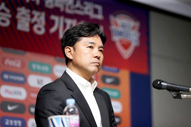 15일 서울 신문로 축구회관에서 열린 2025 AFC 여자 아시아 챔피언스리그 출정 기자회견에 참석한 인천 현대제철 허정재 감독. /사진=한국여자축구연맹 제공